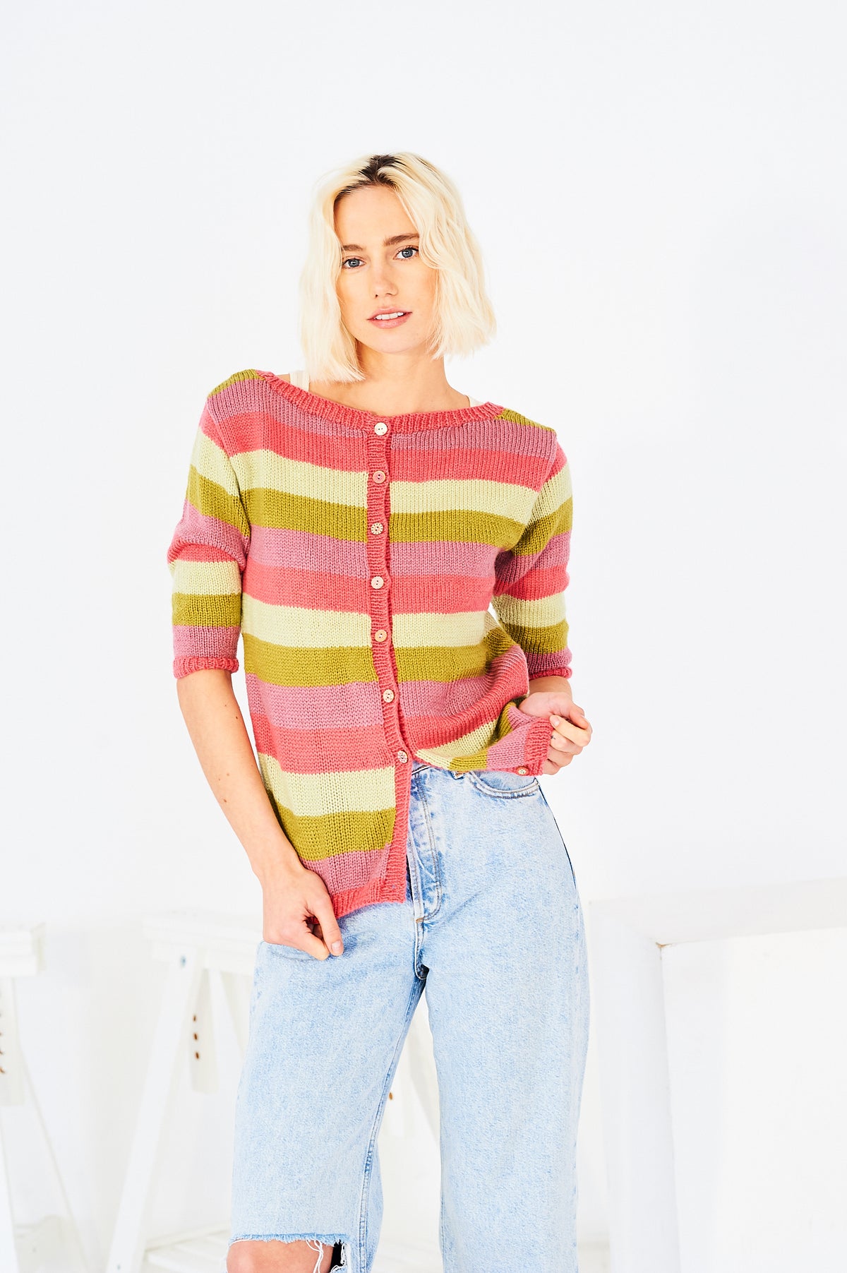 Stylecraft Pattern 10142 - 3 Easy Knit Design for Jumpers