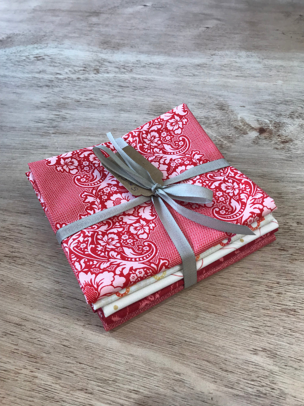 The Newmarket  Fat Quarter Bundle