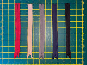 Zips 8" (20cm) YKK concealed various colours